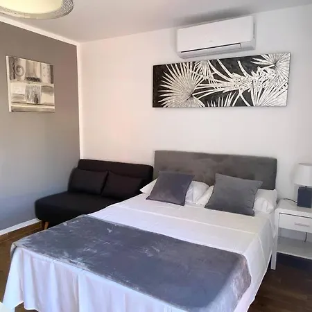 Style & Comfort In - Pool Available Seasonally Lägenhet Benalmádena