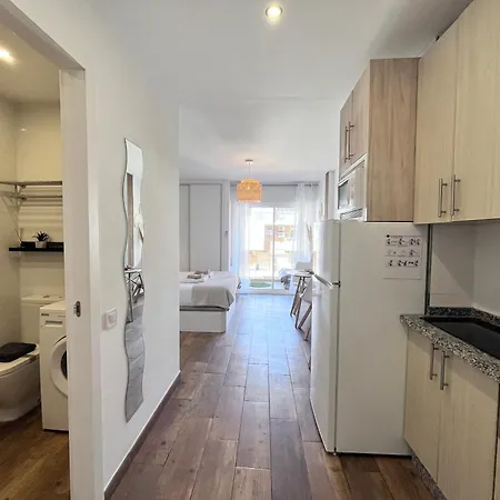 Appartement Style & Comfort In - Pool Available Seasonally *